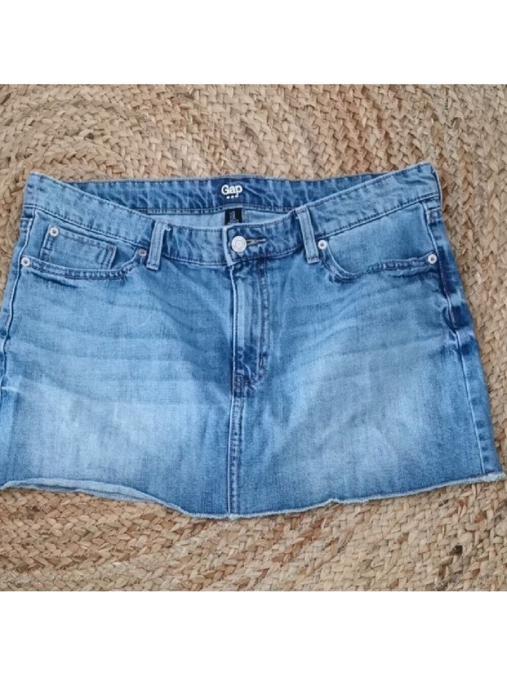 Gap denim mini skirt with raw frayed hem. Size 12